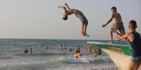 أجواء صيفية حارة وانخفاض طفيف على الحرارة