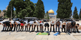 35 ألفا يؤدون صلاة الجمعة في المسجد الأقصى