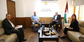 دائرة التعليم العالي بمنظمة التحرير ومؤسسة محمود عباس تبحثان التعاون المشترك