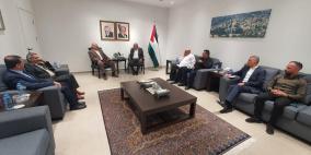  الشيخ يستقبل العميد نبيل ابو قبيطة أمين سر إقليم يطا وضواحيها والوفد المرافق له.