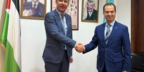 السفير أبو زيد يناقش مع نظيره الليتواني أهمية العمل المشترك في إطار مجلس السفراء العام لدى كازاخستان