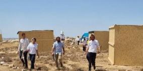 مستوطنون يدمرون ممتلكات المواطنين في عدة مناطق بمسافر يطا