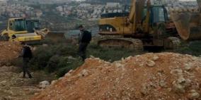 الاحتلال يجرف 8 دونمات من أراضي كفر الديك