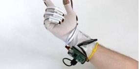 تقنية رائدة تضفي إحساس اللمس على الواقع الافتراضي