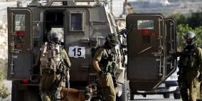 الاحتلال يعتقل شقيقين من مسافر يطا جنوب الخليل