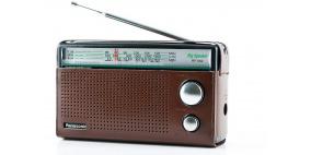 الأقبال الكبيرة على أجهزة الراديو مع انقطاع الكهرباء والإنترنت في قطاع غزة