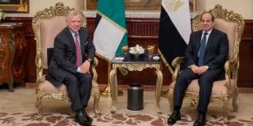 العاهل الأردني والرئيس المصري يؤكدان ضرورة الاستمرار بالضغط لوقف إطلاق النار في غزة