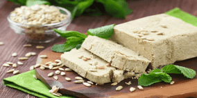 عالمة: تناول الحلاوة الطحينية يمكن أن يطيل فترة الشباب