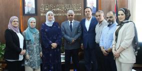 برهم ومحافظ رام الله والبيرة يناقشان إنشاء مدرسة حكومية للموهوبين