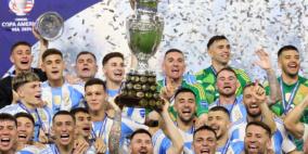 ثلاثية تاريخية للأرجنتين وميسي 