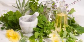 علاجات عشبية شائعة تهدد صحة الكبد