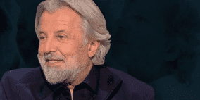 سبب وفاة سيمون المندلق مصفف شعر المشاهير اللبناني