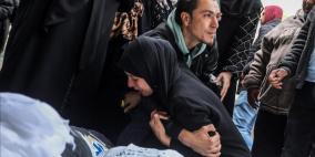 غزة.. أكثر من 10 آلاف جثمان شهيد تحت الأنقاض ولا معدات لانتشالهم