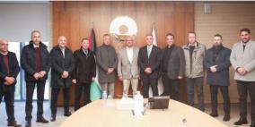 محافظ سلطة النقد يبحث مع اتحاد الصناعات سبل دعم القطاع الصناعي