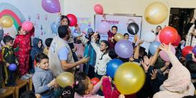 آلاف الأطفال والنساء والمئات من عائلات العمال في قطاع غزة يستفيدون من تدخلات مركز الديمقراطية وحقوق العاملين الطارئة