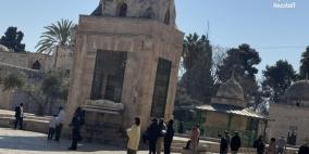 مستوطنون يقتحمون المسجد الأقصى