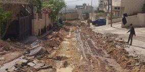 الاحتلال يجرف شوارع في ضاحية اكتابا بطولكرم ويحدث دمارا في البنية التحتية