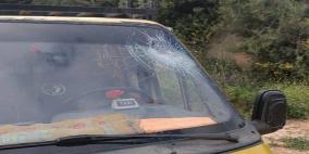 إصابتان وتضرر عدة مركبات في هجوم للمستعمرين غرب سلفيت