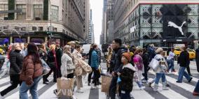 الاحتياطي الفيدرالي يخشى صدمة أسعار لن تتلاشى من الرسوم