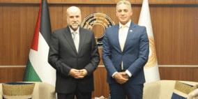 محافظ سلطة النقد وقاضي قضاة فلسطين يبحثان تعزيز الدفع الإلكتروني في المحاكم الشرعية