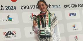 برقم قياسي.. بطلة الكاراتيه الفلسطينية مريم بشارات تتصدر التصنيف الدولي!