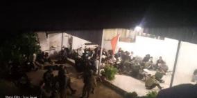 الاحتلال يعتقل 8 مواطنين من مخيم الفوار جنوب الخليل