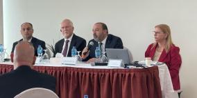 ورشة عمل متخصصة حول التحديات التي تواجه عمل مكاتب النيابة العامة في المحافظات