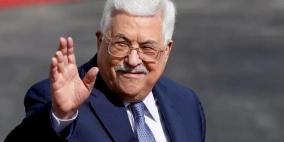 الرئيس عباس يرحب بقرار ماكرون بالاعتراف بدولة فلسطين