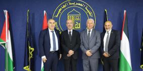 مؤسسة ياسر عرفات تبحث مع الكلية العصرية الجامعية التعاون المشترك