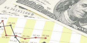 فقدان الثقة في الأصول الأمريكي يدفع الدولار لأدني مستوياته في ثلاث سنوات