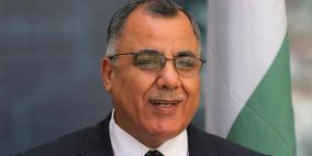 "أقل الكلام"  .. فخ تسليم المفاتيح!