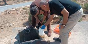 سلفيت: سلطة جودة البيئة تجمع عينة من بئر في بروقين للاشتباه بتلوثه بمادة مجهولة
