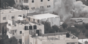 الاحتلال يفجر منزل أسير في بلدة بيت عوا غرب الخليل