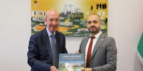 مؤسسة ياسر عرفات تزور حرم الجامعة العربية الأمريكية في رام الله وتبحث التعاون المشترك معها