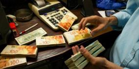 خاص| أزمة المحروقات في الضفة.. البنوك ترفض الإيداعات النقدية والقطاع مهدد بالشلل