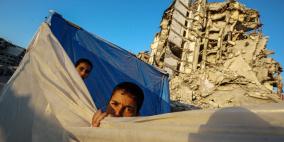 رغم الحاجة والجوع.. غزيون يتجنّبون نقاط المساعدات هربًا من الإذلال والموت!