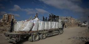 "العمليات الحكومية" تؤكد إيصال شاحنات مساعدات إلى شمال غزة