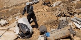 عائلات فلسطينية تبدأ الرحيل عن مساكنها في عرب المليحات