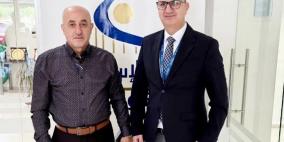 تعزيزاً لدوره المجتمعي.. بنك الإسكان يتبرع لبلدية حلحول