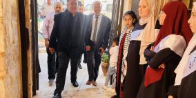 المحافظ دغلس يشارك في اختتام فعاليات النادي الصيفي "صناع التغيير"