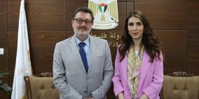 وزارة العمل و منظمة (الفاو) تبحثان أوجه التعاون ودعم التدريب المهني والتعاونيات