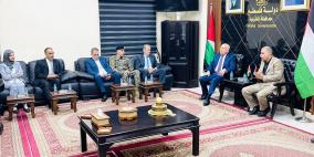 قلقيلية : المحافظ يلتقي وزير الاقتصاد الوطني ويبحث معه الواقع الاقتصادي في المحافظة