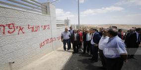 وزير خارجية ألمانيا يزور بلدة الطيبة ويطّلع على اعتداءات المستوطنين