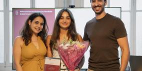 المعمارية رزان أبو دلو تفوز بجائزة " تكتورا " لعام 2025 عن مشروعها "مساحات الصمود" في مخيم عايدة