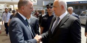 وزير الداخلية ونظيره الأردني يبحثان آليات تحسين ظروف سفر المواطنين عبر جسر الملك حسين