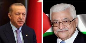 الرئيس عباس يجري اتصالا هاتفيا مع أردوغان