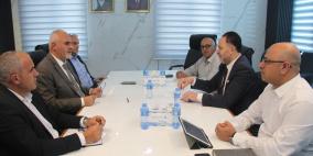 وزيرا المياه والزراعة يبحثان مشروع إعادة استخدام المياه المعالجة في الخليل