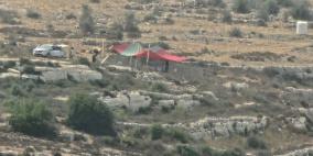 مستوطنون يشرعون ببناء بؤرة استعمارية في خربة الحديدية بالأغوار الشمالية