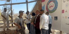 الاحتلال يحتجز وزير الثقافة في قرية الشباب بكفر نعمة غرب رام الله