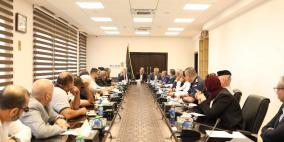 وزيرا الاقتصاد الوطني والصناعة يطلعان فعاليات محافظة سلفيت على إجراءات التخفيف من حدة الأزمات الاقتصادية